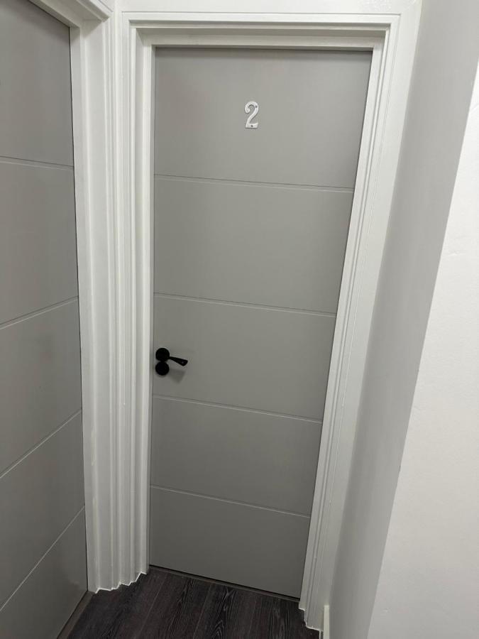 Comfy Guest House Лондон Экстерьер фото